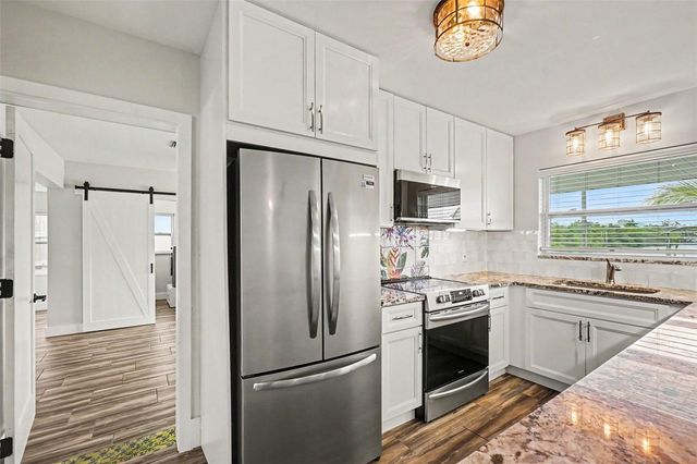 2009 TARPON ROAD, Palmetto, FL 34221