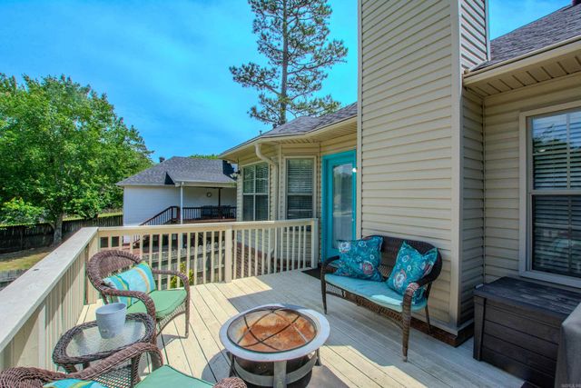 37 Emerald Drive, Maumelle, AR 72113