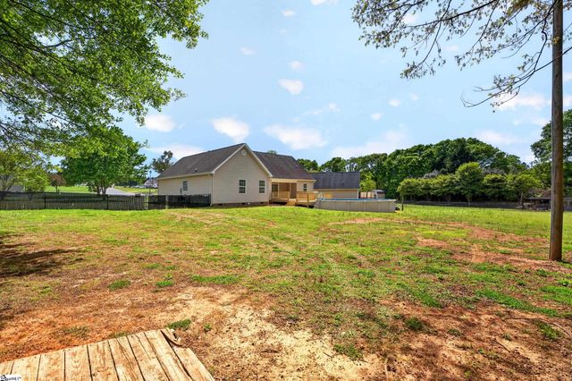 262 Proffitts Way, Inman, SC 29349