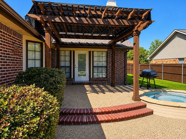 1308 Mullins Drive, Plano, TX 75025