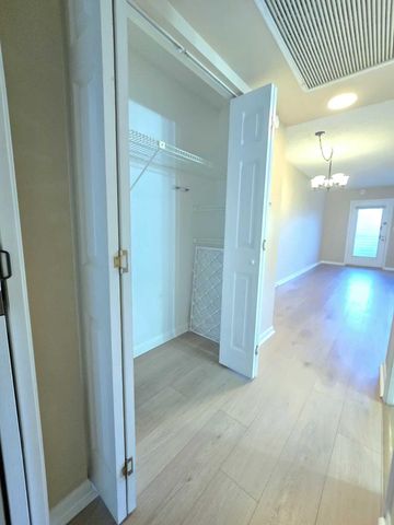 2103 Lucaya Bend E-2, Coconut Creek, FL 33066