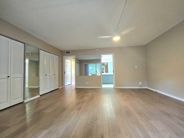 2103 Lucaya Bend E-2, Coconut Creek, FL 33066