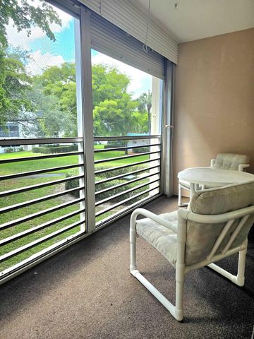 2103 Lucaya Bend E-2, Coconut Creek, FL 33066