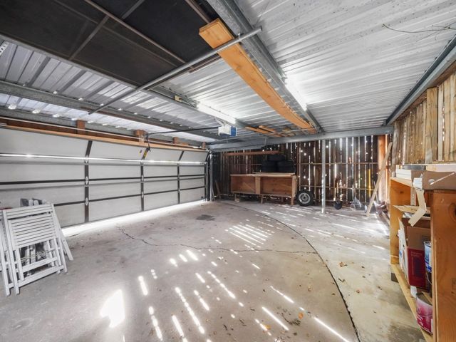 2240 Wroxton Road, Houston, TX 77005