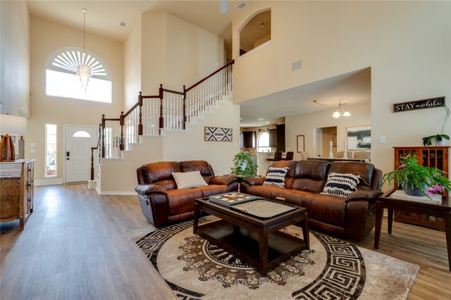 1405 Kingsbrook Circle, Mckinney, TX 75072