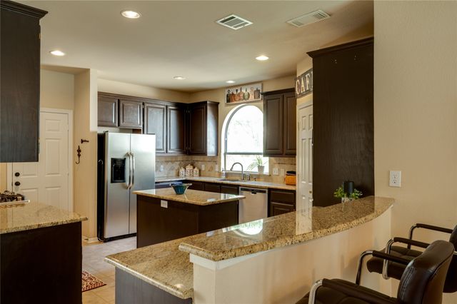 1405 Kingsbrook Circle, Mckinney, TX 75072