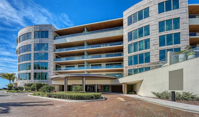 1561 GULF OF MEXICO DRIVE 304, Longboat Key, FL 34228