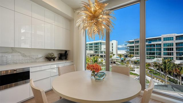 1561 GULF OF MEXICO DRIVE 304, Longboat Key, FL 34228