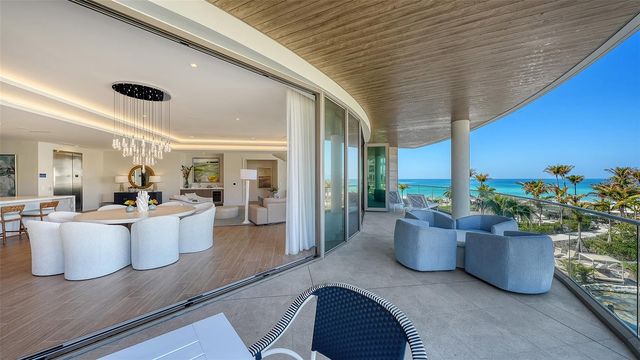 1561 GULF OF MEXICO DRIVE 304, Longboat Key, FL 34228