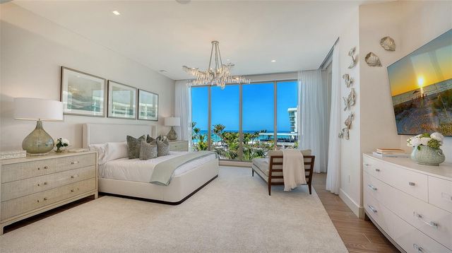 1561 GULF OF MEXICO DRIVE 304, Longboat Key, FL 34228