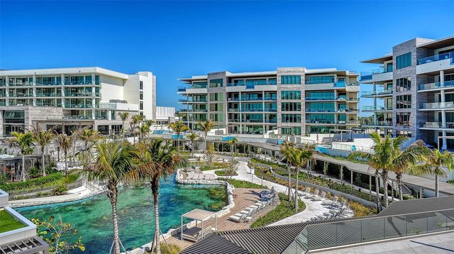 1561 GULF OF MEXICO DRIVE 304, Longboat Key, FL 34228