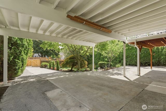 7736 38th Avenue SW, Seattle, WA 98126
