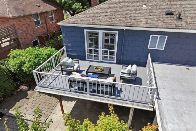 7736 38th Avenue SW, Seattle, WA 98126