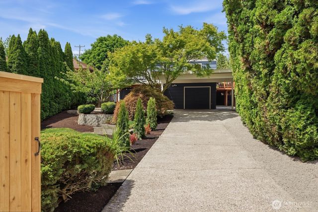 7736 38th Avenue SW, Seattle, WA 98126