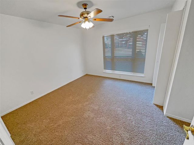 11708 Hollyrock Drive, Yukon, OK 73099