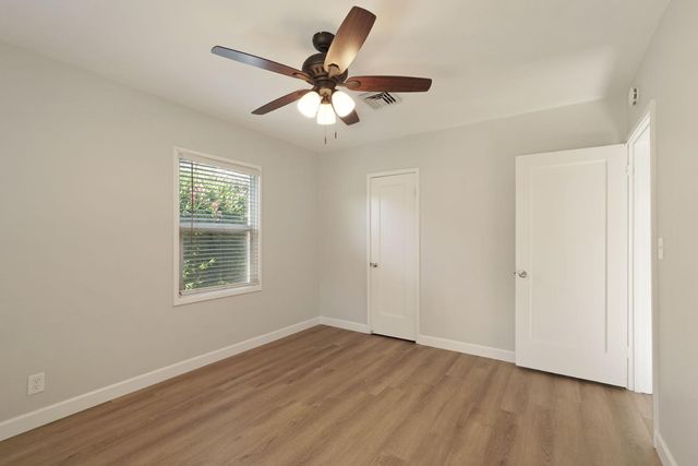 1221 S Pleasant Ave, Lodi, CA 95240