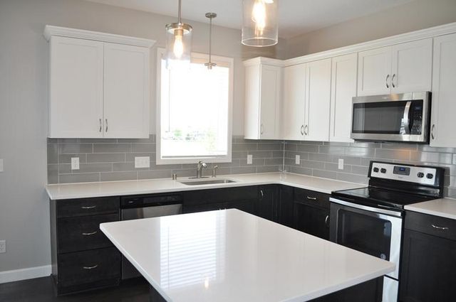 14060 Ailesbury Avenue, Rosemount, MN 55068