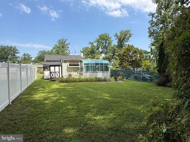 623 KNOLL AVE, Penndel, PA 19047