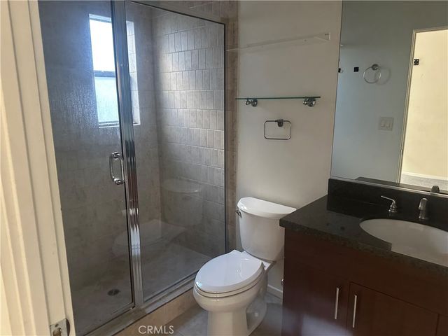 2864 Sunset Place 205, Los Angeles, CA 90005
