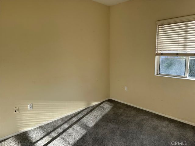 2864 Sunset Place 205, Los Angeles, CA 90005