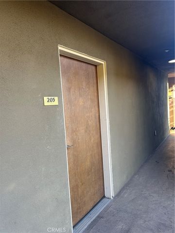 2864 Sunset Place 205, Los Angeles, CA 90005
