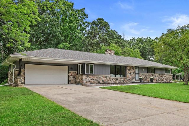 N51W14664 Lancaster AVENUE, Menomonee Falls, WI 53051