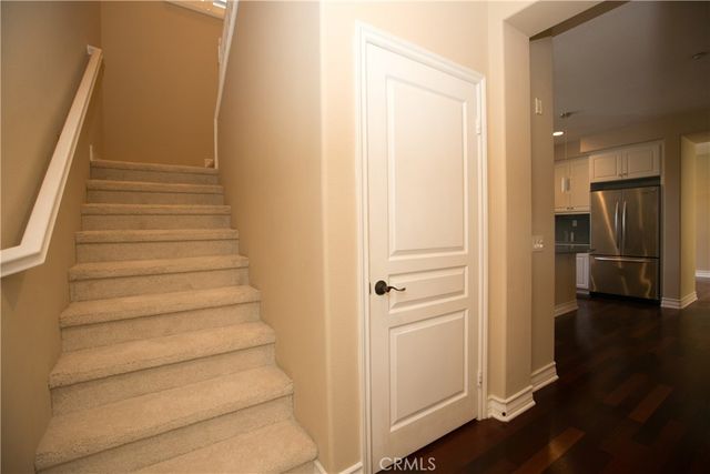 129 Chantilly, Irvine, CA 92620