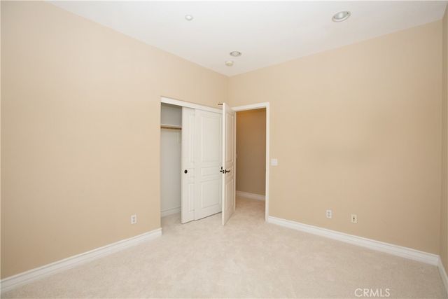 129 Chantilly, Irvine, CA 92620