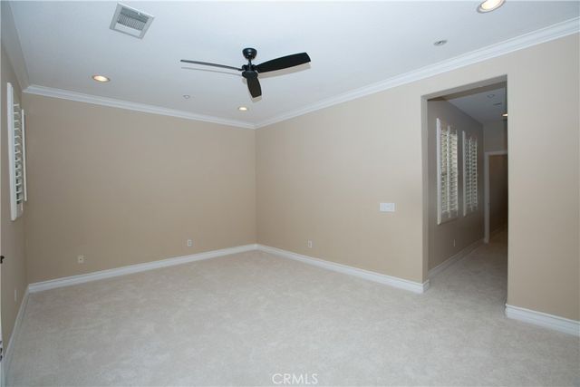 129 Chantilly, Irvine, CA 92620