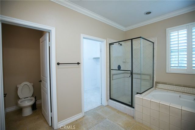129 Chantilly, Irvine, CA 92620