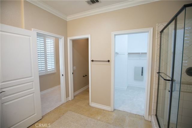 129 Chantilly, Irvine, CA 92620
