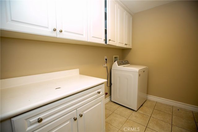 129 Chantilly, Irvine, CA 92620