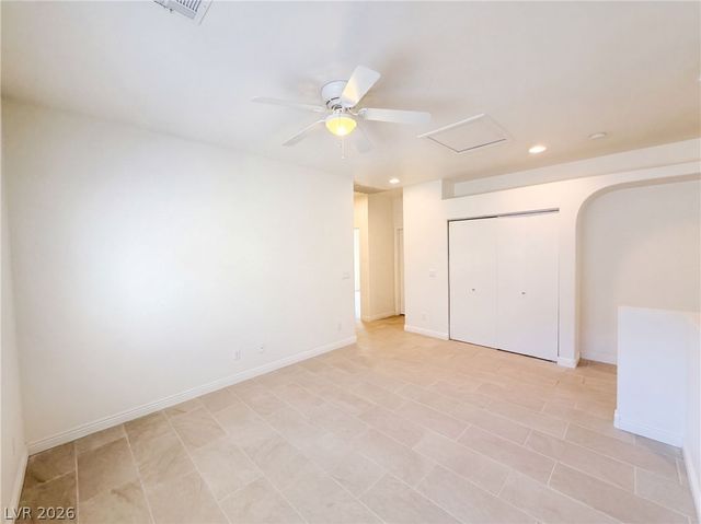 6733 Barrington Hills Street, Las Vegas, NV 89149