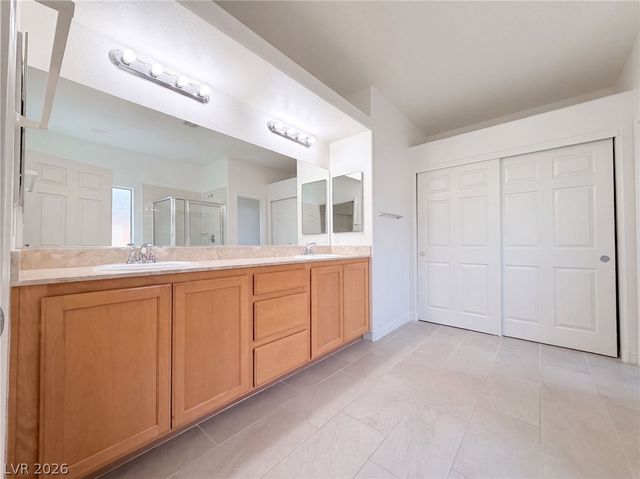 6733 Barrington Hills Street, Las Vegas, NV 89149