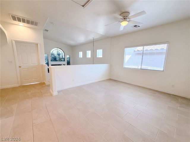 6733 Barrington Hills Street, Las Vegas, NV 89149