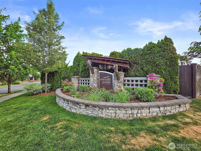 17316 115th Avenue E, Puyallup, WA 98374