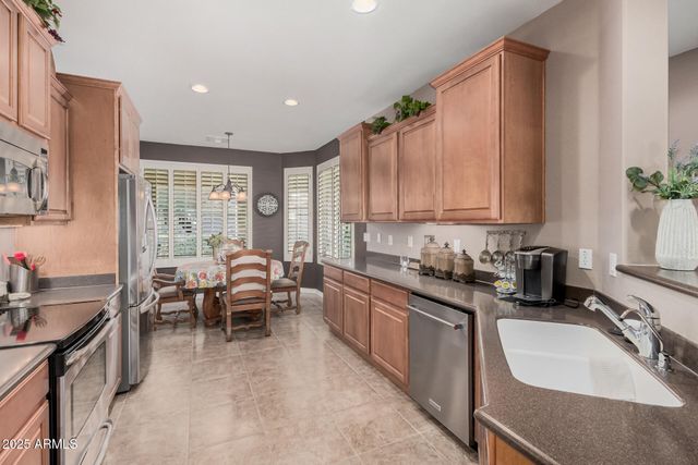 29873 N GECKO Trail, San Tan Valley, AZ 85143