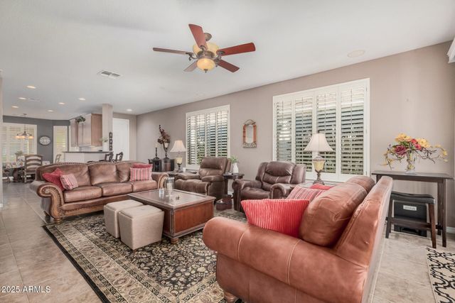 29873 N GECKO Trail, San Tan Valley, AZ 85143