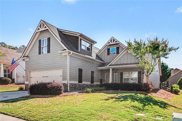 194 Hawthorne Ridge Circle, Dallas, GA 30132