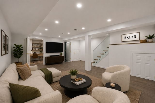 1487 E 14TH Street, New York City, NY 11230