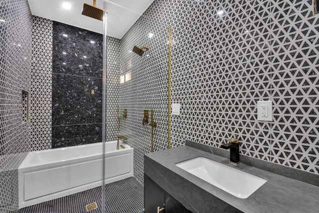 1487 E 14TH Street, New York City, NY 11230