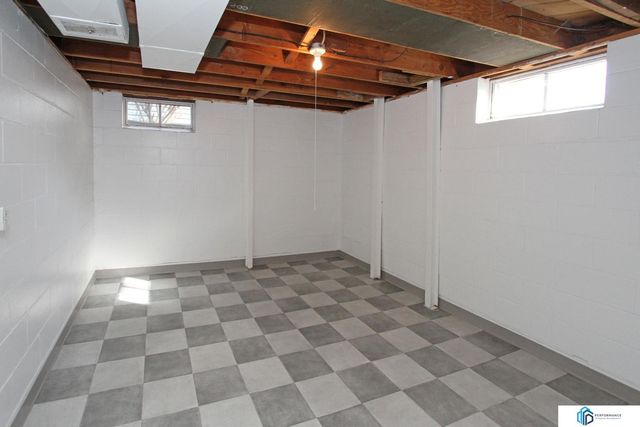 848 S 44th Street, Lincoln, NE 68510