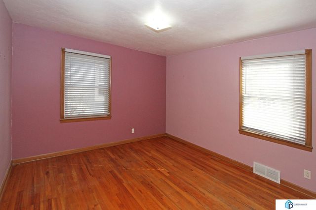 848 S 44th Street, Lincoln, NE 68510