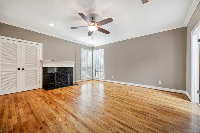 1524 Nantucket Drive F, Houston, TX 77057