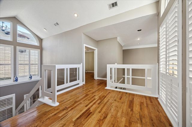 1524 Nantucket Drive F, Houston, TX 77057