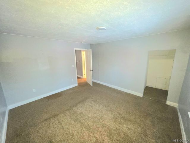 15786 Cruse Street, Detroit, MI 48227