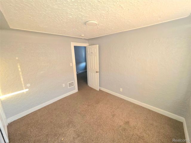 15786 Cruse Street, Detroit, MI 48227