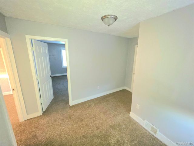 15786 Cruse Street, Detroit, MI 48227