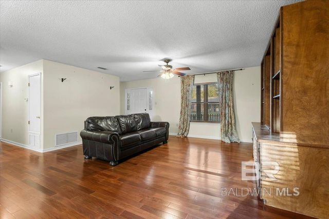 23080 Rochelle Loop, Robertsdale, AL 36567