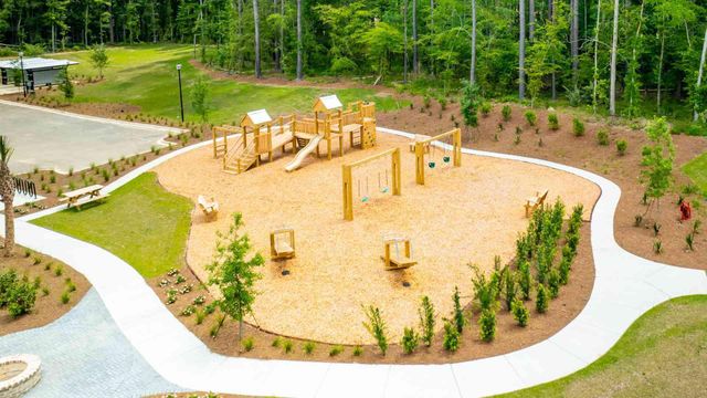 300 Bluebell Way, Moncks Corner, SC 29461